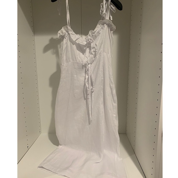 Maurie + Eve white linen Ashia dress - Picture 3 of 8